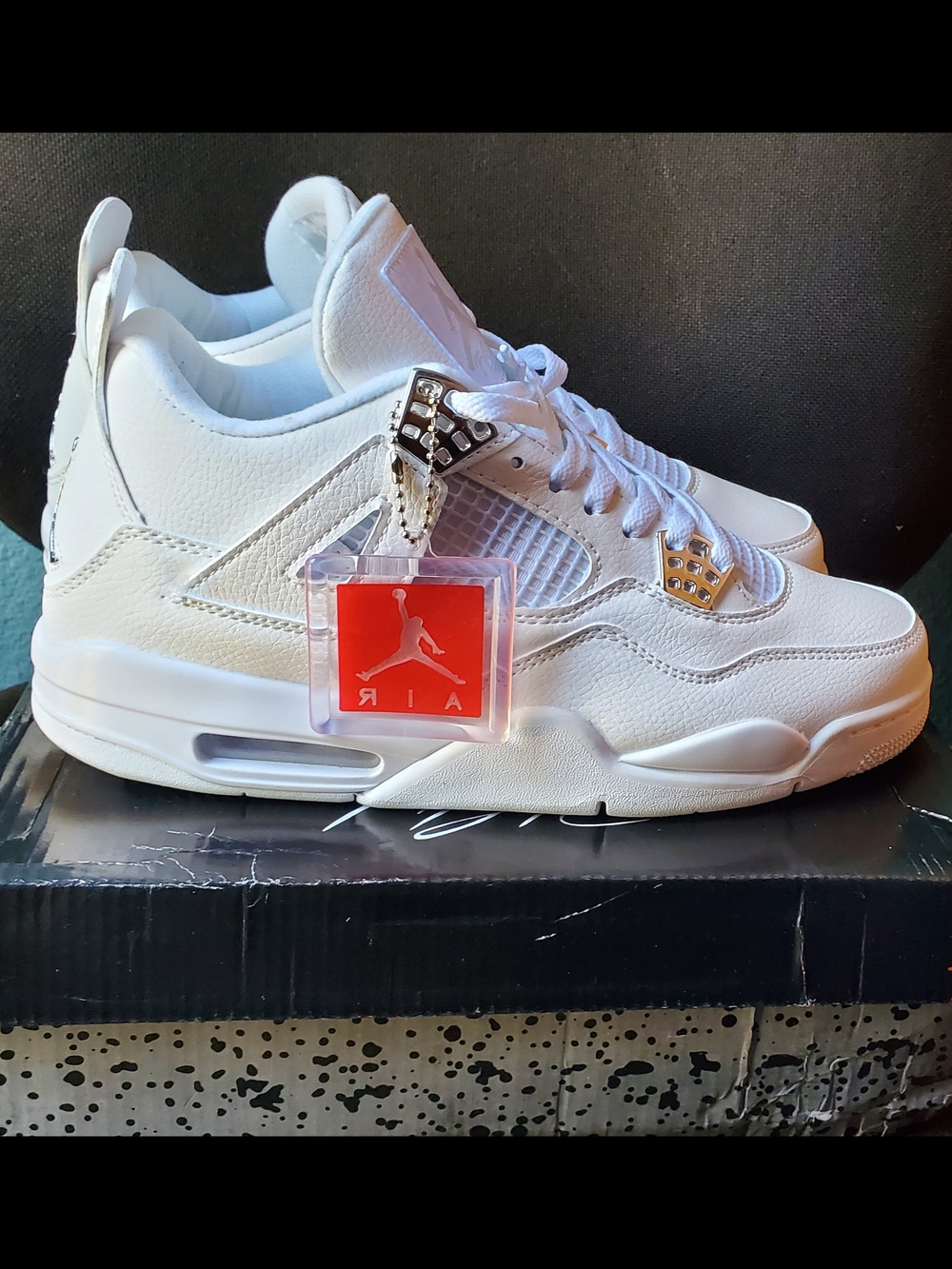 Air Jordan 4 Retro Pure Money. Size 10